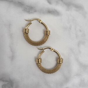 Braided Gold Plates Hoops Classic Elegance with Textured Detail Earrings